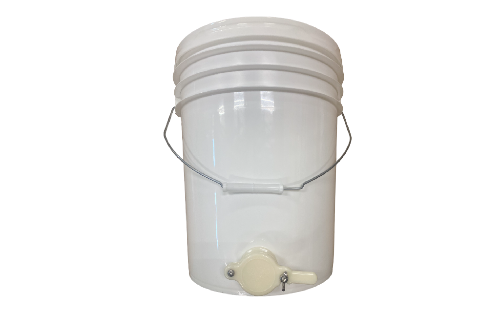 Seau en plastique de 5 gallons avec porte